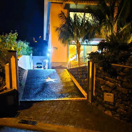 Casa Da Palmeira Dom wakacyjny *